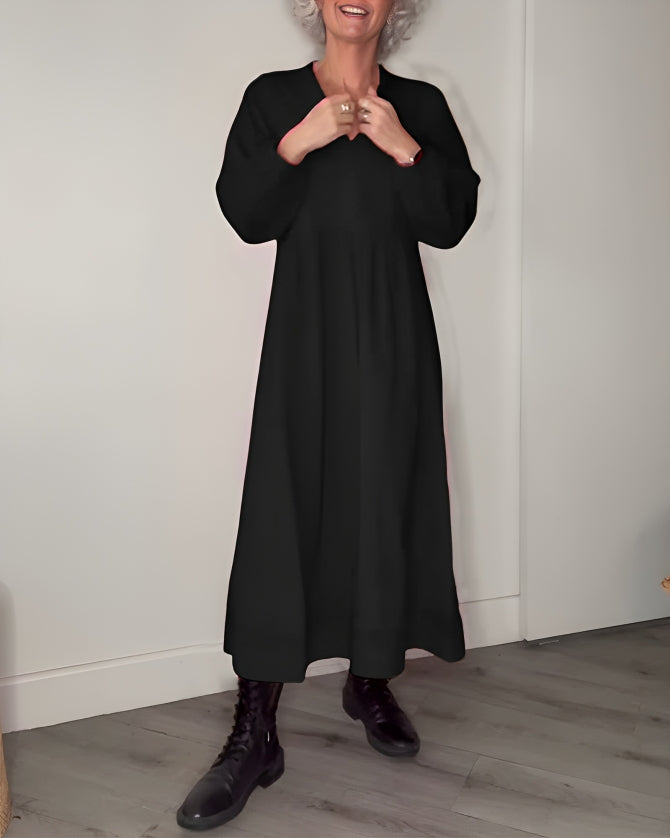 Amanda | La robe longue amincissante avec décolleté en V