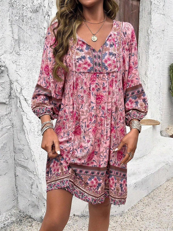 Luna | Robe Mini à Imprimé Doux avec Décolleté en V