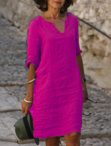 Cassie | Robe à col en V parfaitement ajustée