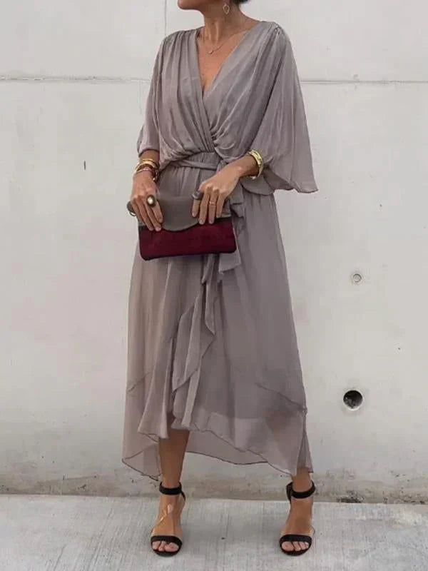 Monique | Robe en mousseline de soie à col en V
